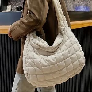 Puffy quilted purse messenger bag ivory
